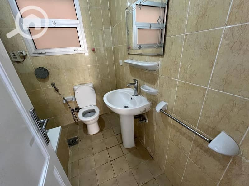 9 WhatsApp Image 2025-11-04 at 7.26. 33 PM. jpeg