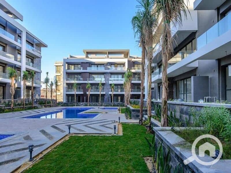 8 4479978-0bd18o. jpg