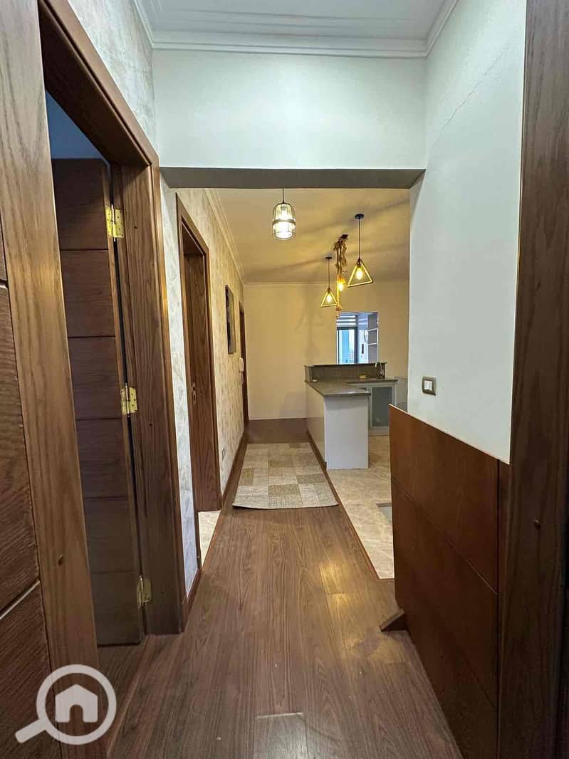 12 c29f53e7-25e9-4fce-95a5-d260817f6913. jpg