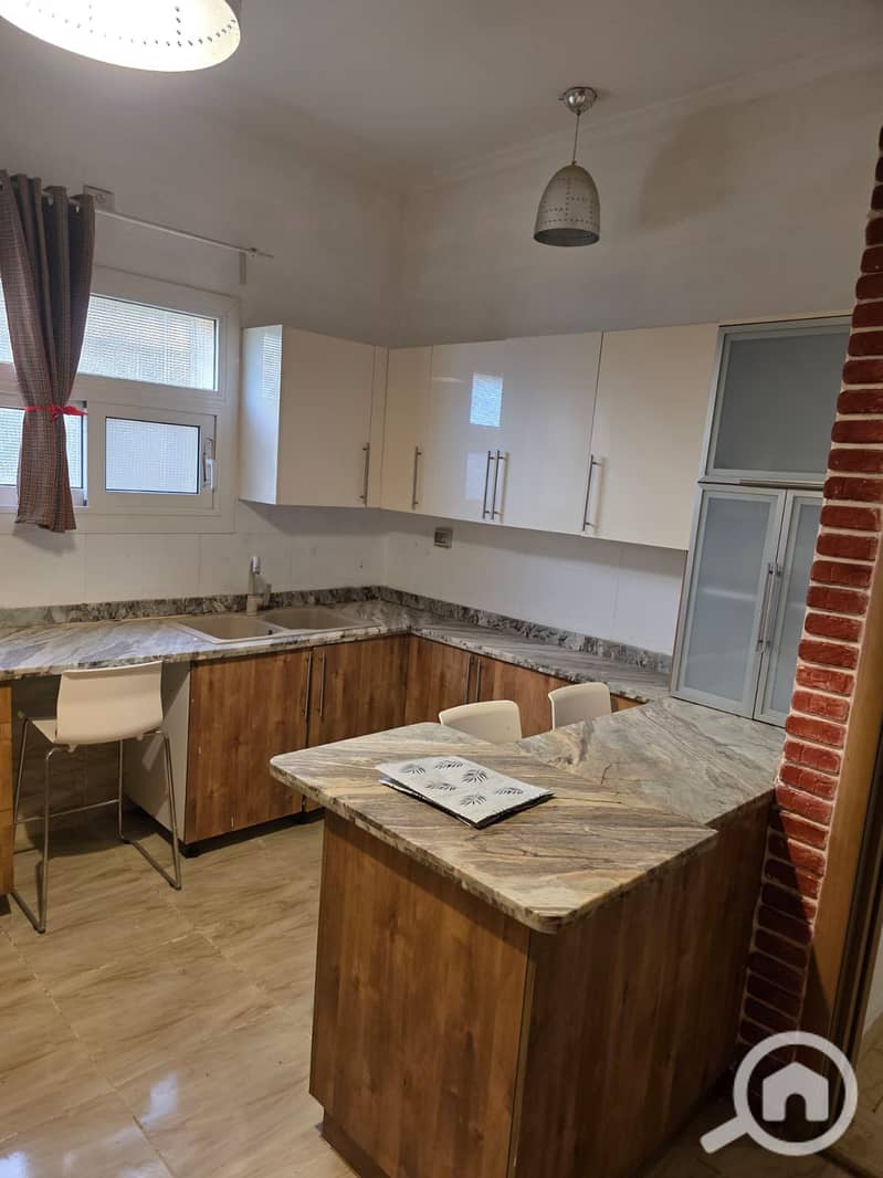 7 571306788_849534364276493_182891274115943938_n. jpg