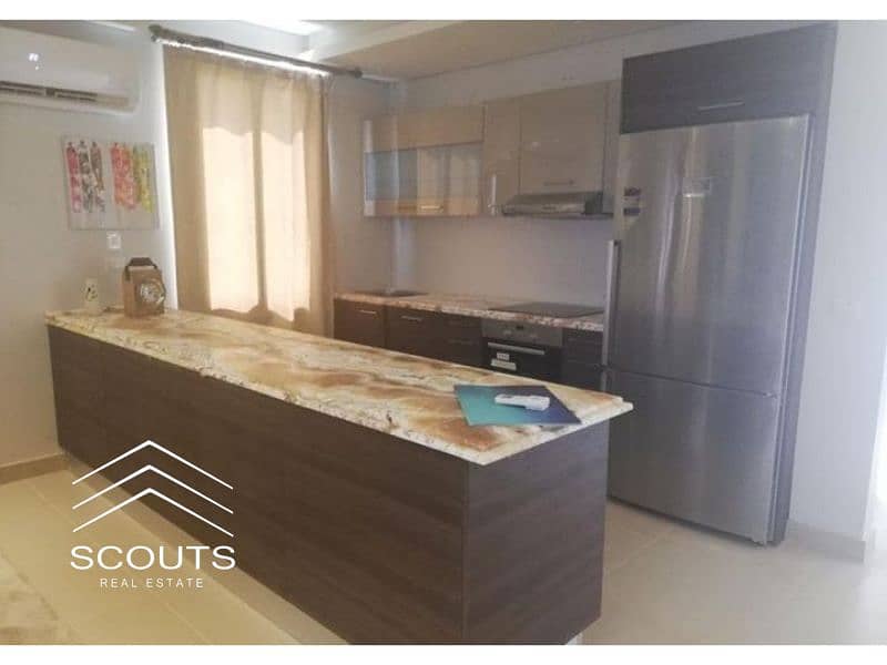 7 350c3b2a-7560-4130-acb2-fe25a3ce8b68. jpg