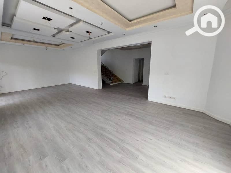 9 8d0c93d2-2569-4ada-a47b-60ccca143fe8. jpg