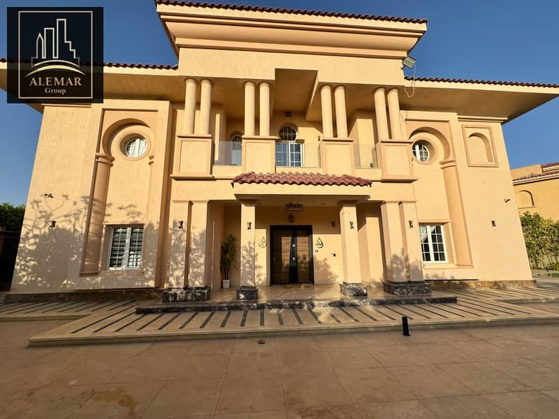 4 36c4d160-721b-4616-8e14-a0254e8e772d. jpg