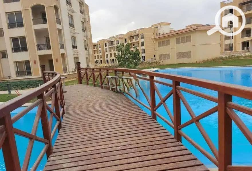 7 7925529-c53aao. jpg