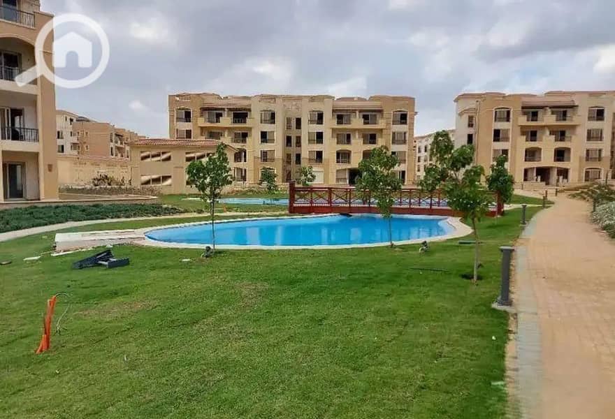 3 7925529-cb6abo. jpg