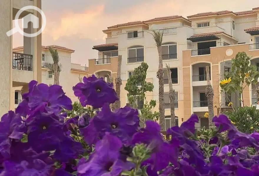 3 7925529-a8421o. jpg