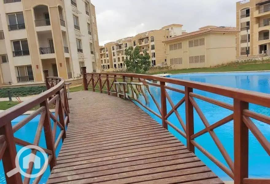 4 7925529-c53aao. jpg