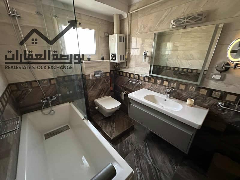 8 48d3096b-a46e-458e-a55c-507f65f089d5. jpg