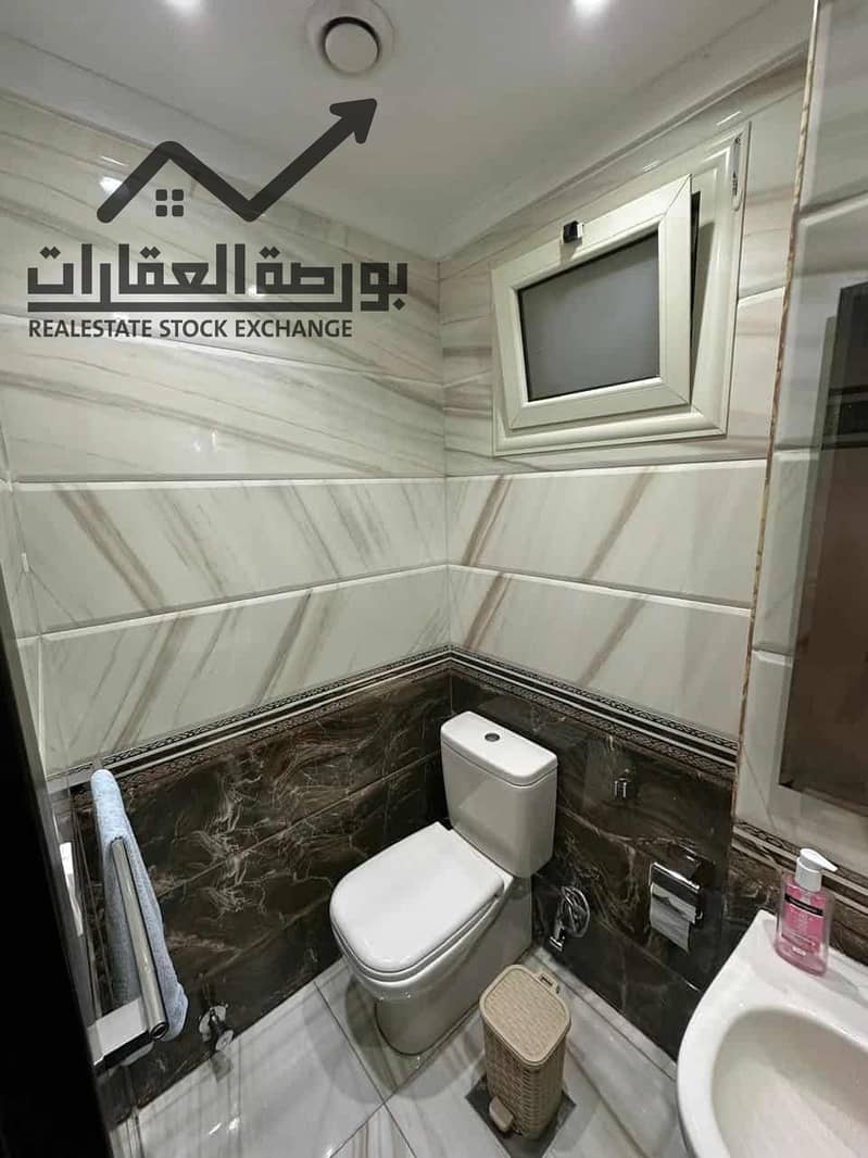 18 aa21b874-8b0c-44d0-9eef-db242e7dff25. jpg