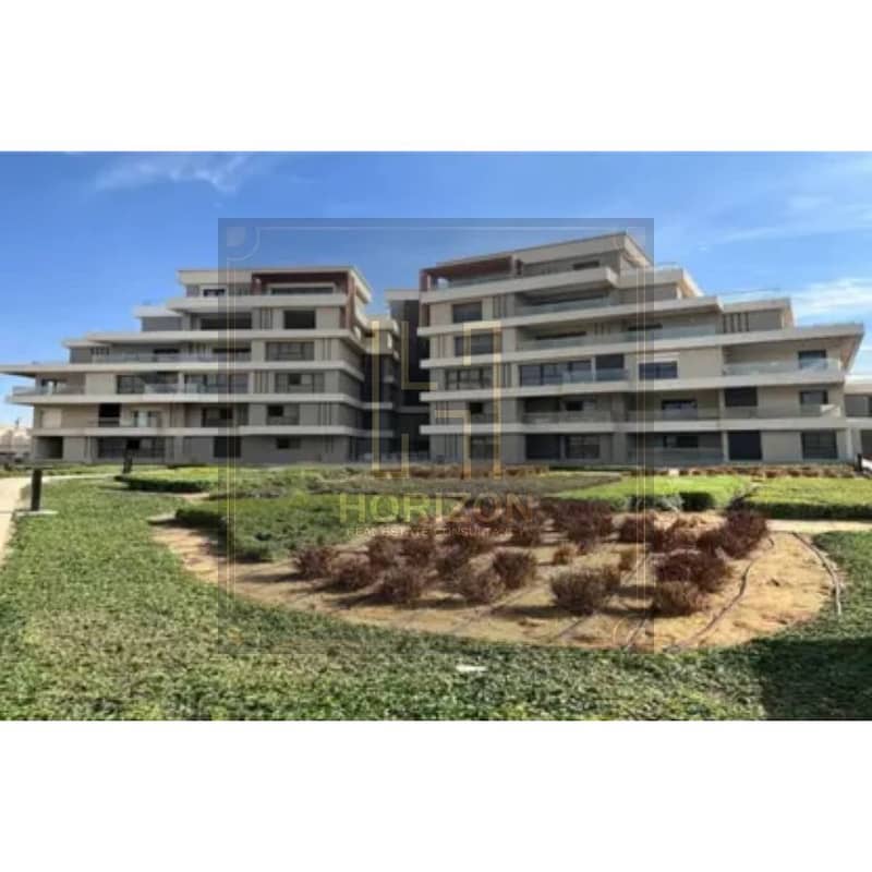 5 8190101-ecf96o. jpg