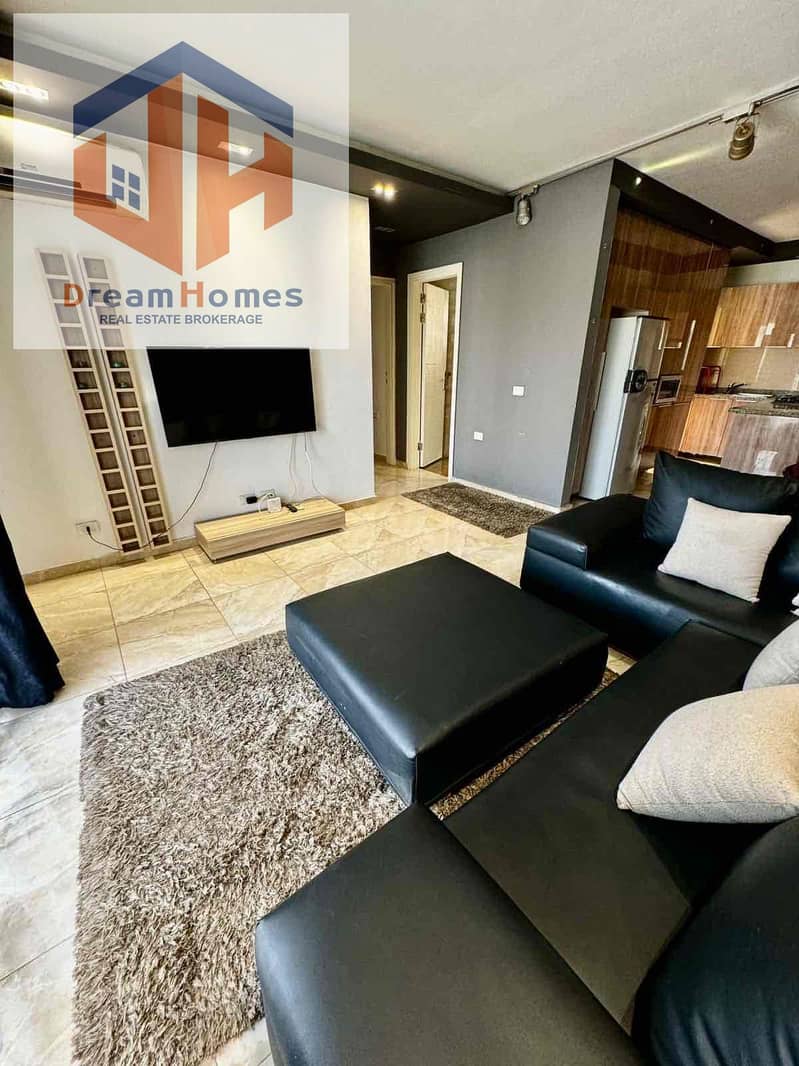 5 47f7d982-3cc6-447f-b381-c4a01e18d416. jpg