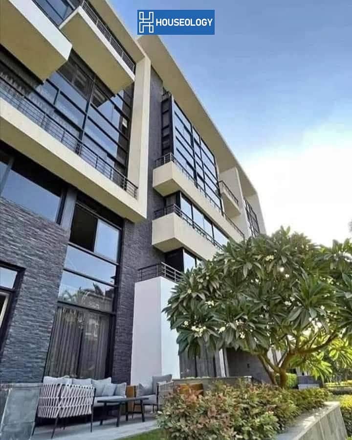 12 WhatsApp Image 2025-09-10 at 16.37. 07 (1). jpeg