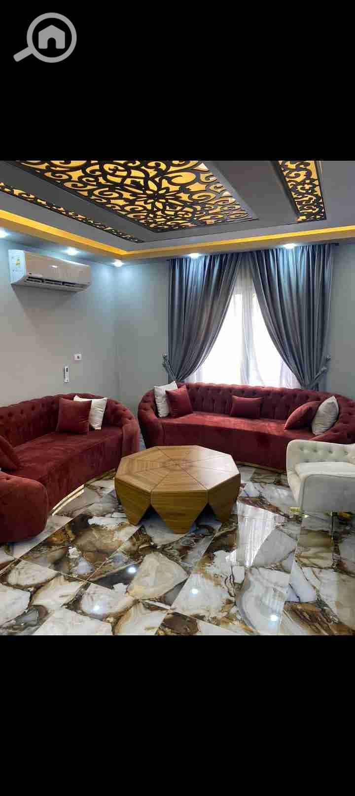 1000097560. jpg 1000097560. jpg