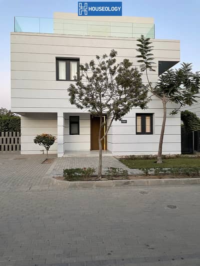 6 Bedroom Villa for Sale in Shorouk City, Cairo - tempImageLTmq7O. jpg
