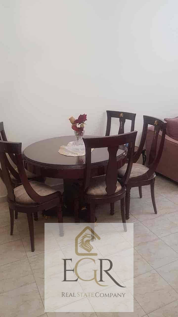 4 9ab56dc8-283a-4f80-a4ac-8838f470e29d. jpg