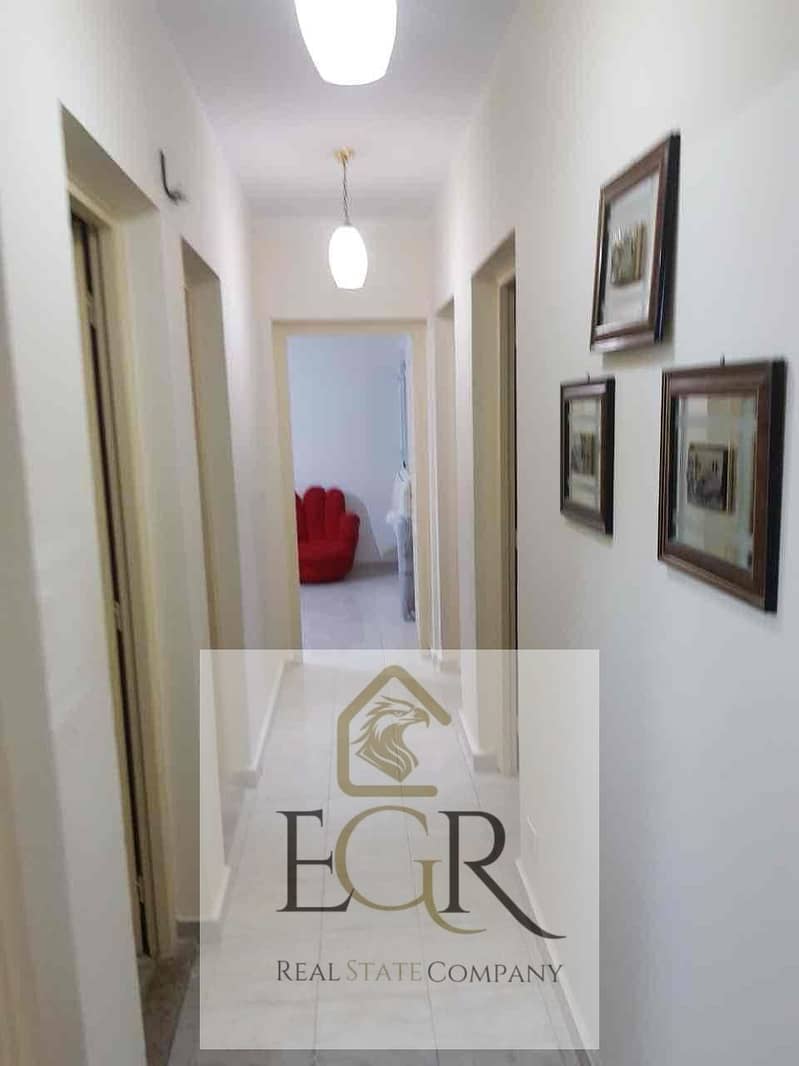 7 237f3d4a-df8f-405b-8316-9a8e3dfa182b. jpg