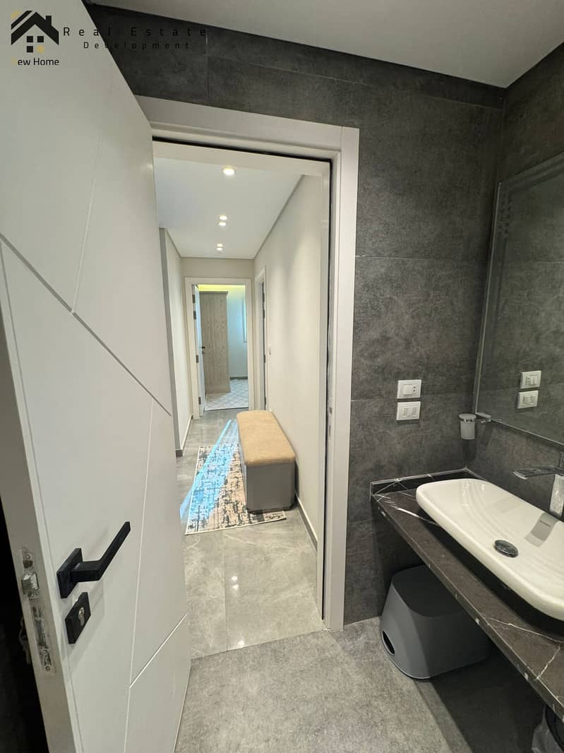 16 WhatsApp Image 2025-10-08 at 15.49. 01_e4f8ebcc. jpg