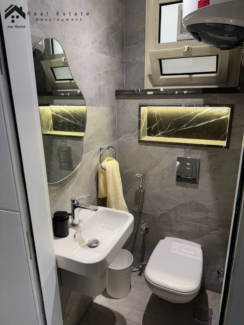 21 WhatsApp Image 2025-10-08 at 15.49. 04_5cc05e48. jpg