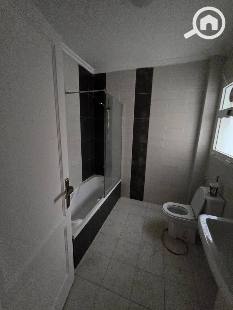 8 WhatsApp Image 2025-11-07 at 10.53. 59 PM. jpeg