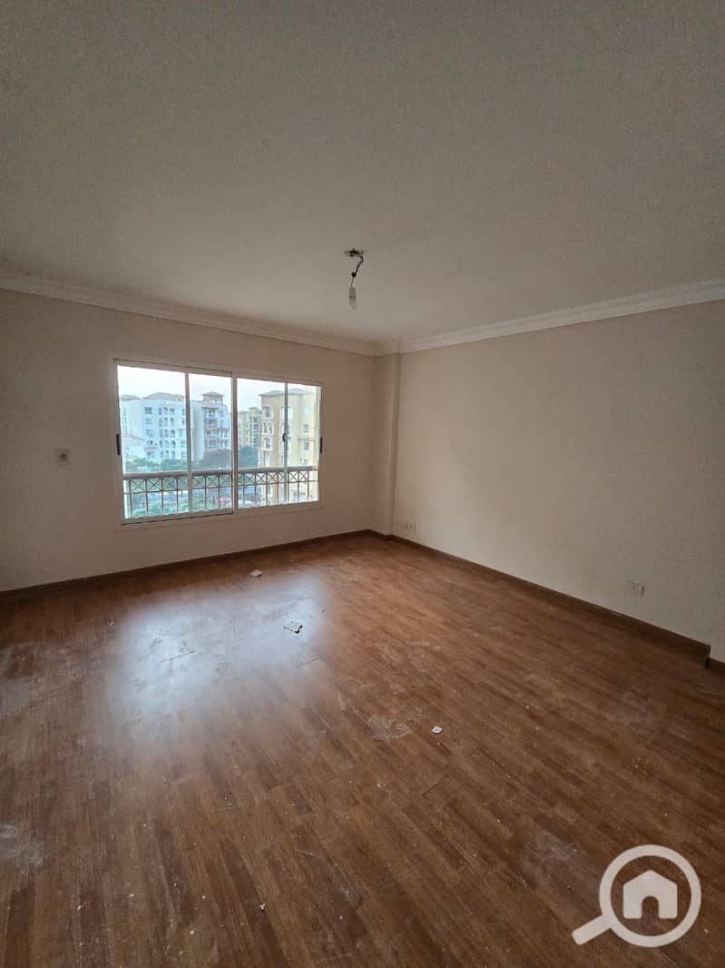 11 WhatsApp Image 2025-11-07 at 10.53. 58 PM. jpeg