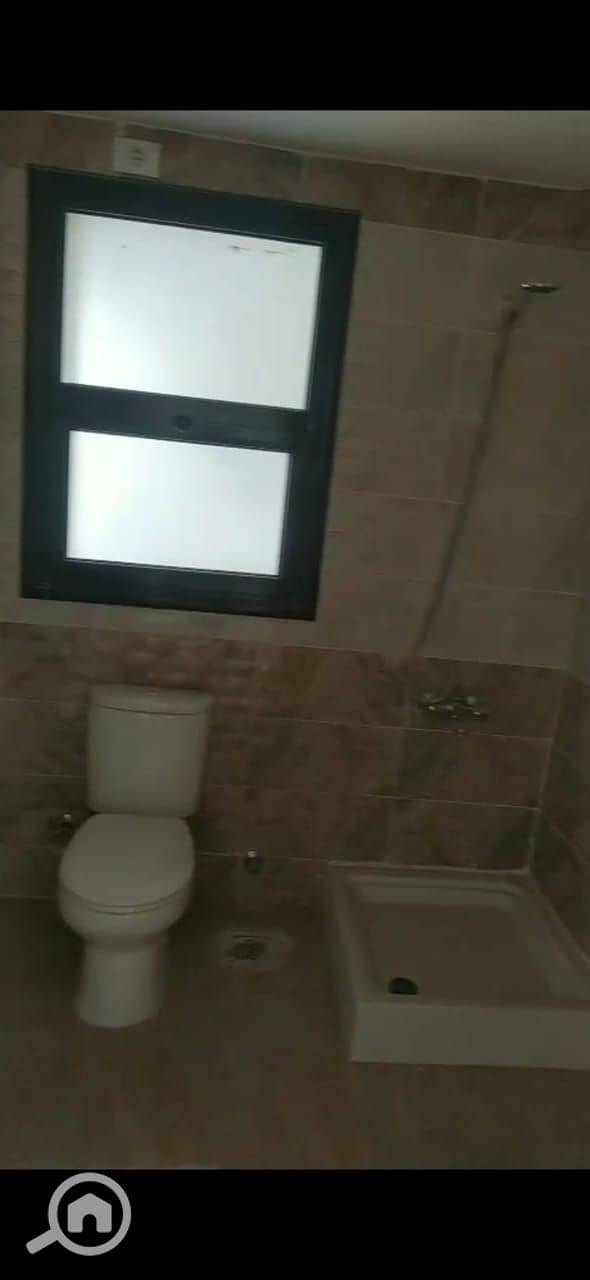 7 WhatsApp Image 2025-11-07 at 11.10. 14 PM (2). jpeg