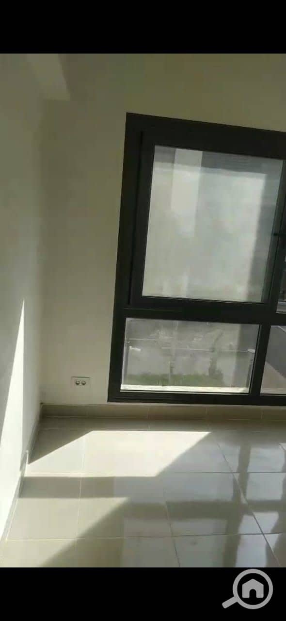 8 WhatsApp Image 2025-11-07 at 11.10. 14 PM (3). jpeg