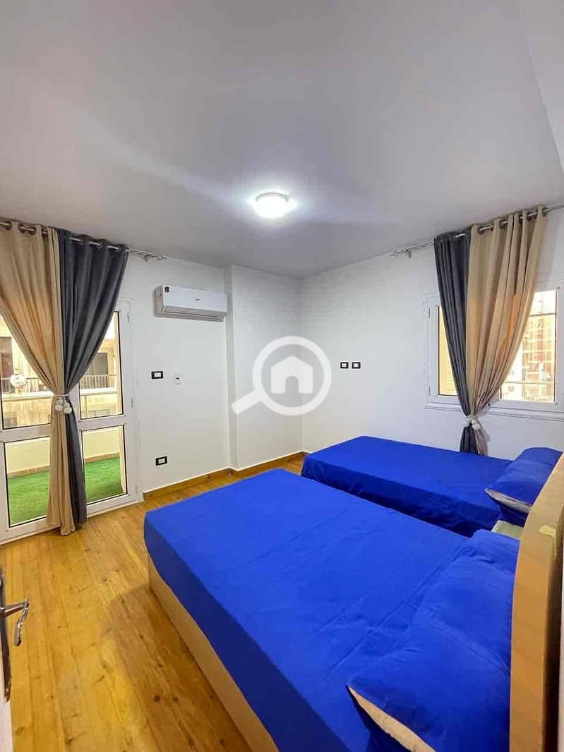 17 c791c6eb-5fe8-42f0-a103-77344d205e8f. jpg