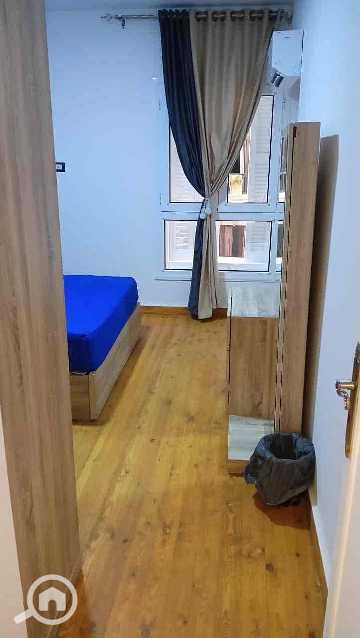 20 b6bf3305-0035-40ae-8ae4-e4f300f6e8a4. jpg