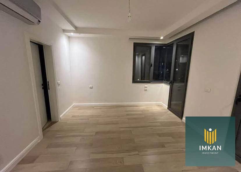 Apartment Inside. jpg Apartment Inside. jpg