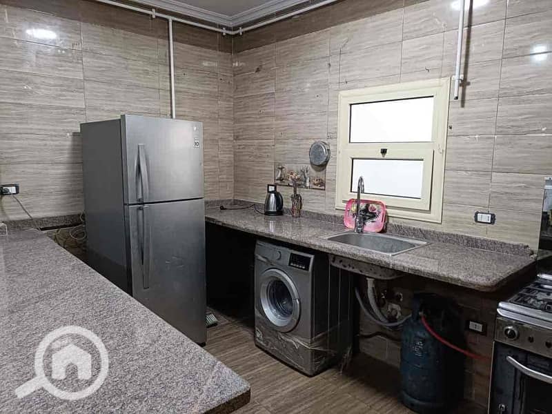 8 6bb3eabb-f8e8-42cc-8360-532b35334d63. jpg