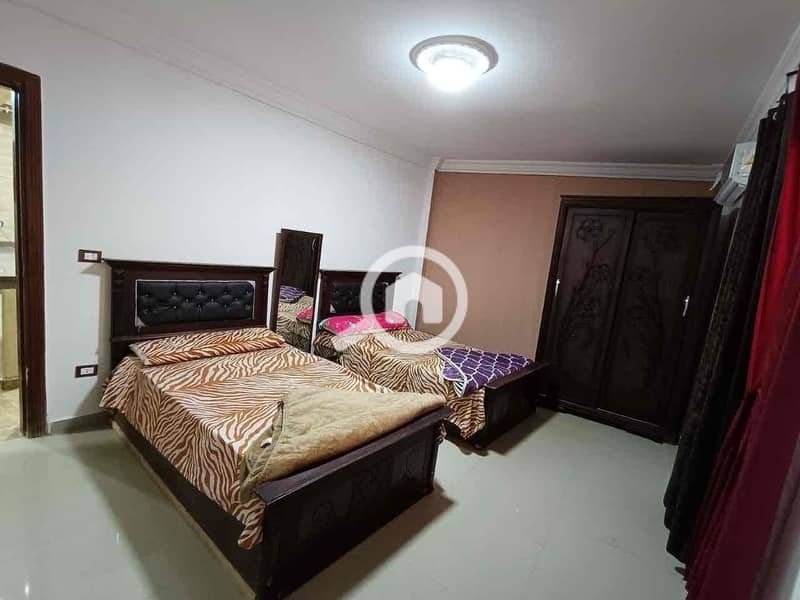 10 ef4a694d-e3ad-453f-ad35-28fbbc98329d. jpg