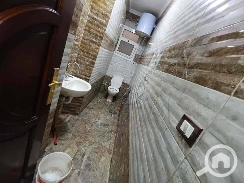 14 b7b7c9d7-e0e9-48ee-a386-095341571876. jpg