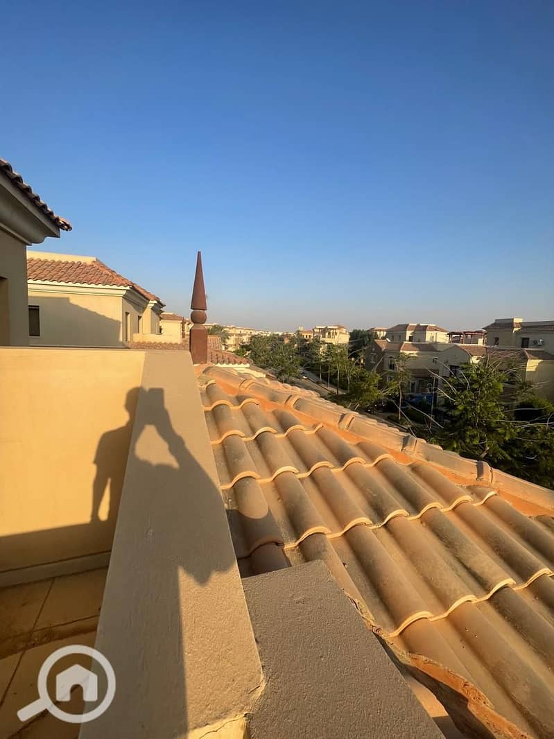 5 8e585e36-ef18-466a-bed0-e54592b6522b. jpg