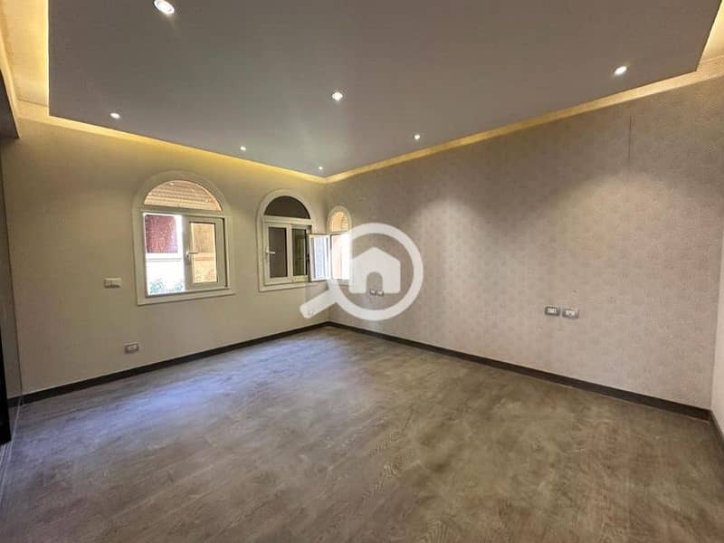 4 8de07648-b260-4ed2-a9ac-c7de71bf659b. jpg