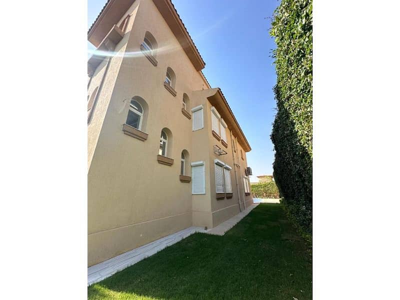 6 d7ec6a36-a389-4e91-9e38-2b096cc78ddc. jpg