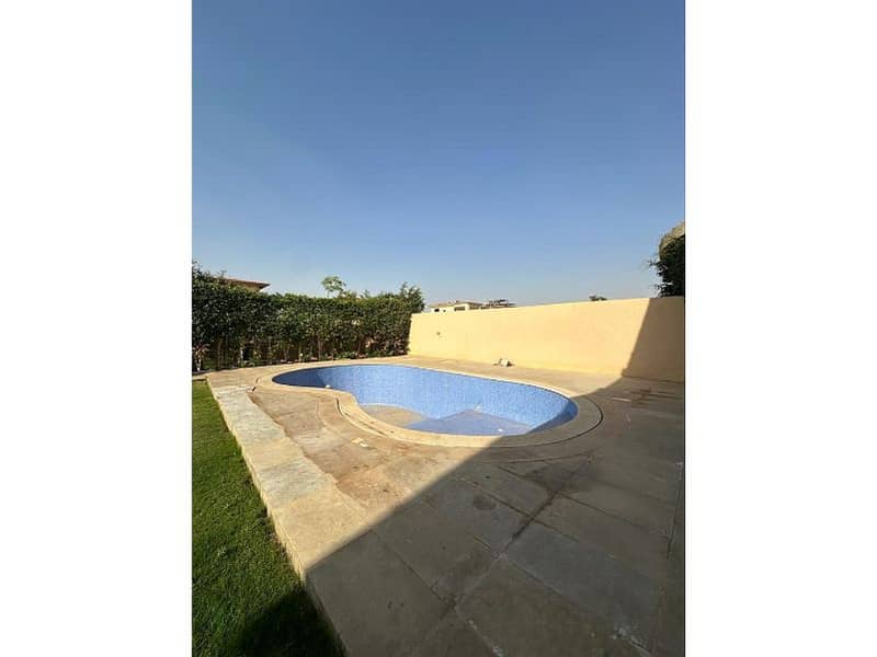 12 86c664e1-700f-4f52-bbbd-9a791ffe91b3. jpg