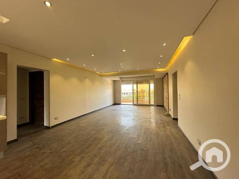 18 f26af841-7138-42b0-adc2-468e5c9d40e3. jpg