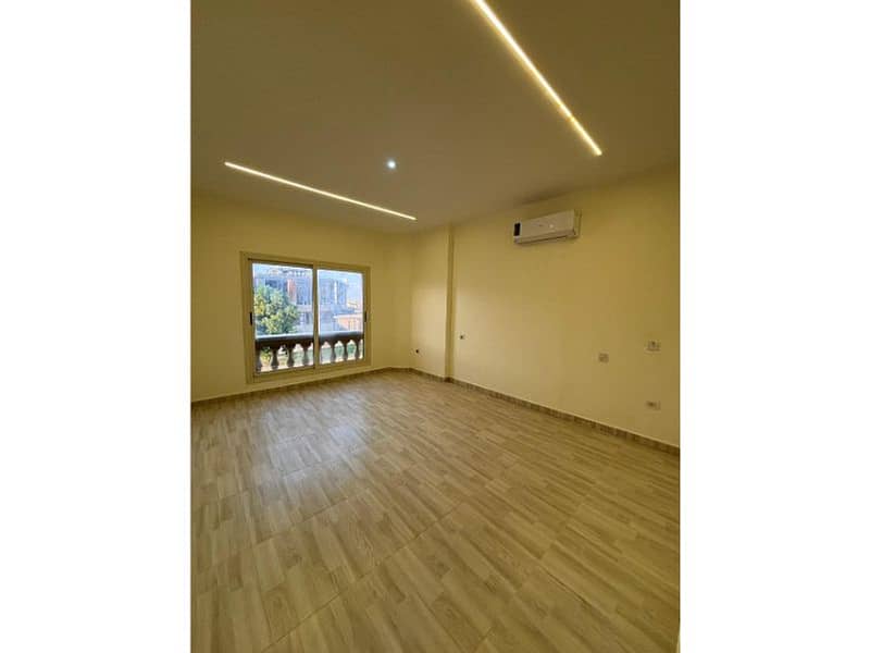 15 fdc2d099-08d5-4920-a89f-b7c19a87558a. jpg