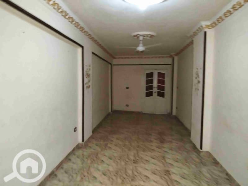 1000438052. jpg 1000438052. jpg