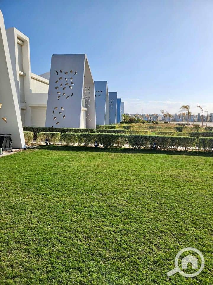 10 571205108_3080958665440702_7580972740076477551_n. jpg