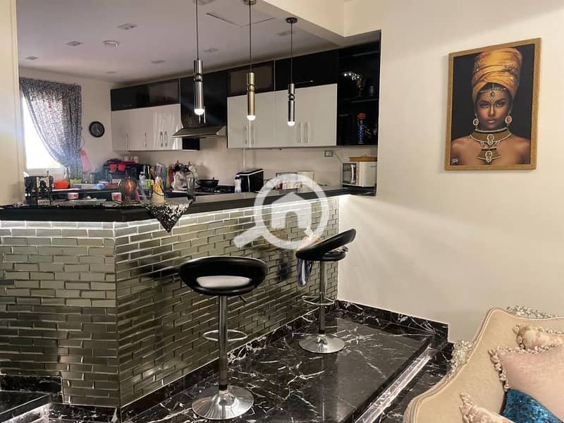 6 photo_2_2025-11-08_01-21-49. jpg