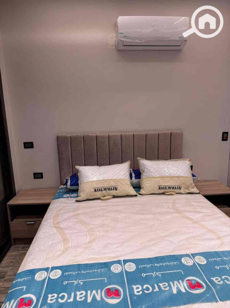 2 f0cfbcb1-a746-4b5e-9245-8b5909b4713f. jpg