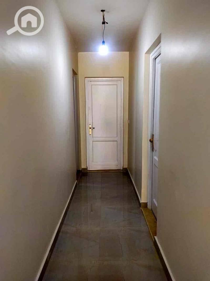 10 f0ca3c83-73ec-456b-b1f7-4d2fbfae0be1. jpg