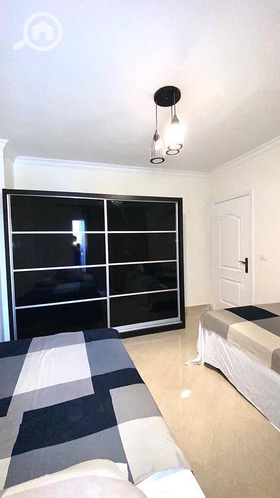 2 3e50c76a-264c-453e-8480-b8375d719ee6. jpeg