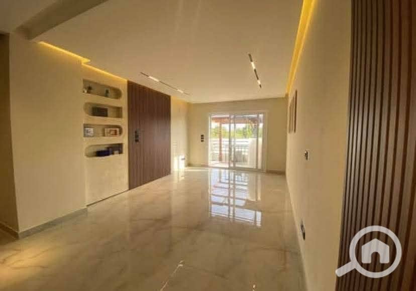 4 FB_IMG_1762568677355. jpg