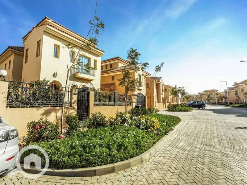 8 FB_IMG_1762452181576. jpg