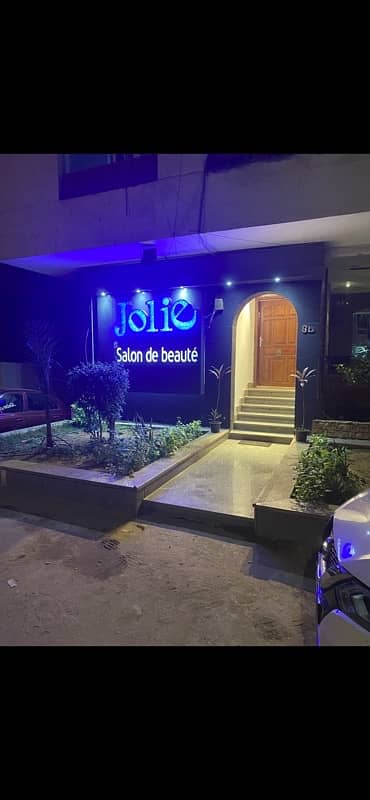 Retail for Sale in Maadi, Cairo - للبيع محل تجاري بالمعادي