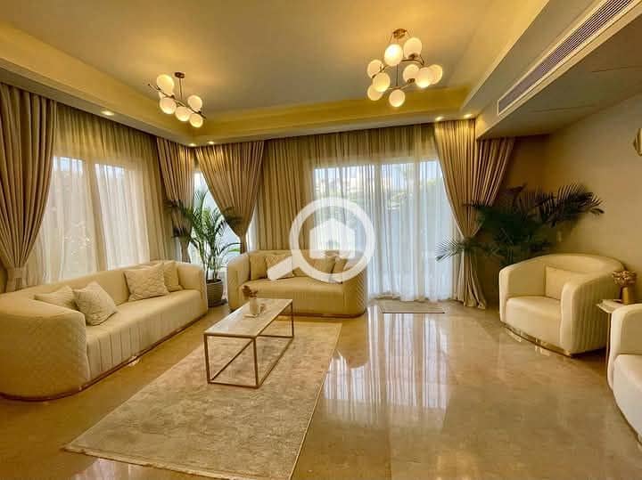 7 FB_IMG_1740055512386. jpg