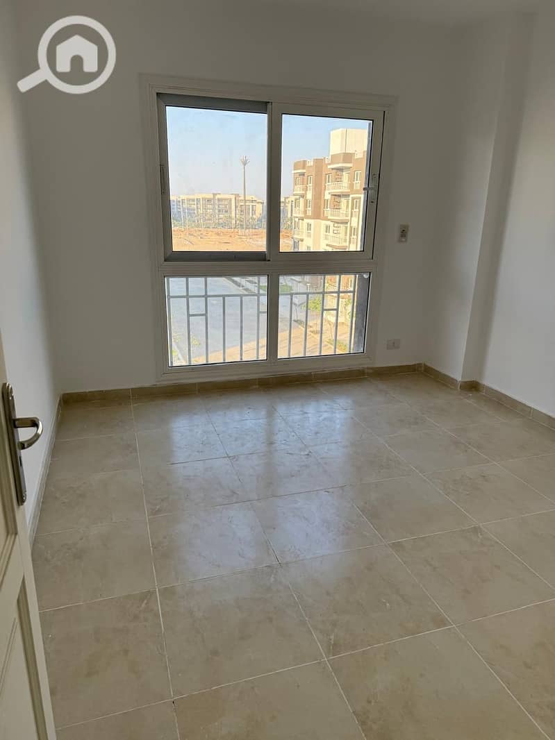 4 WhatsApp Image 2025-11-08 at 9.16. 38 AM (2). jpeg