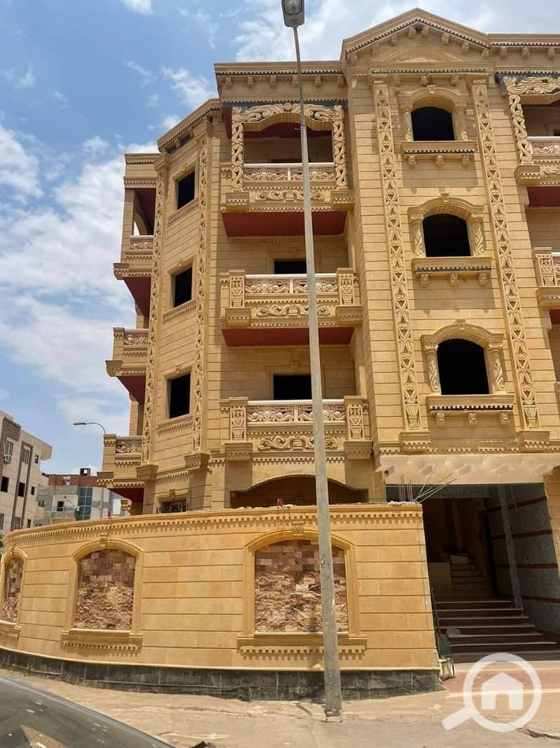 10 22a5c853-3c5d-4933-8dd9-5eadee034cc5. jpeg